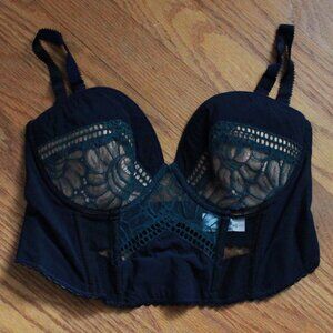 Huit 8 Lace Accent Underwire Bustier